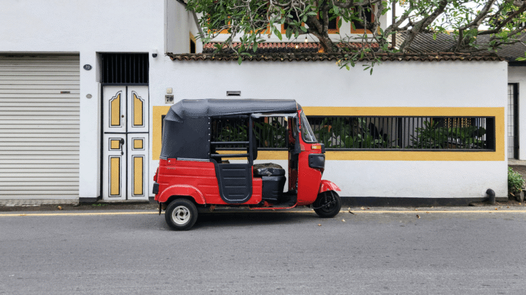 tuk tuk Sri Lanka